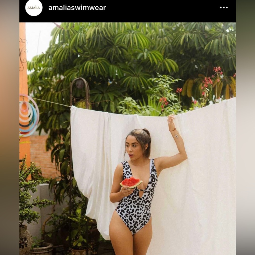 New beautiful one-piece swimsuit Colombian brand